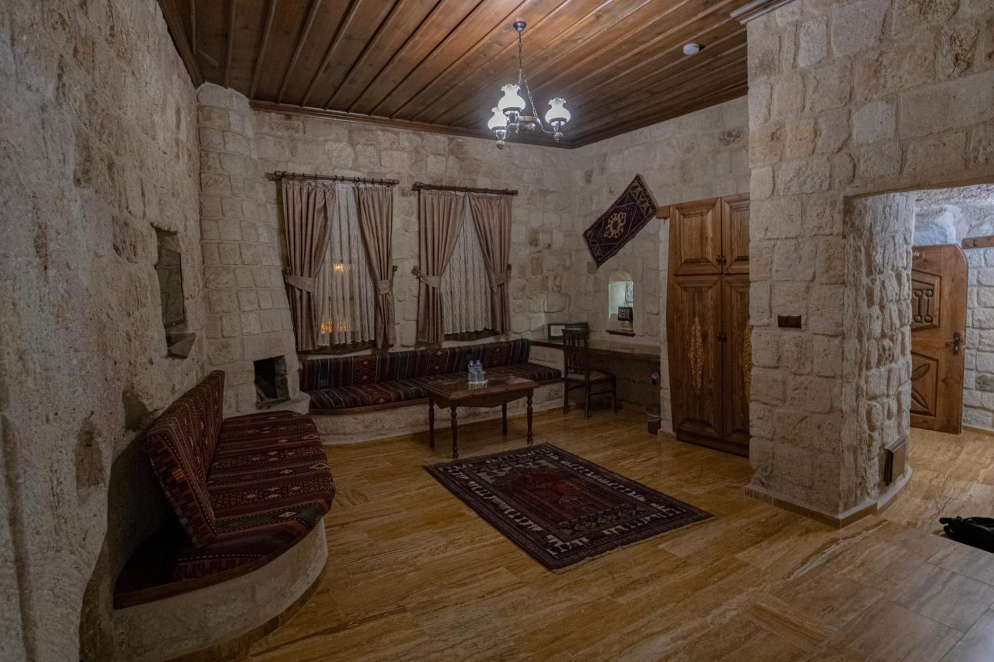 Kemerhan Cave Suites Ürgüp Exterior foto